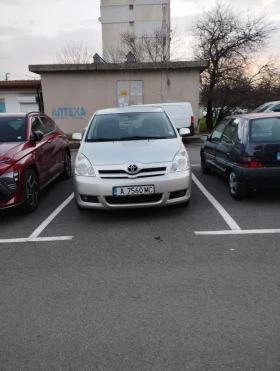 Toyota Corolla verso, снимка 1