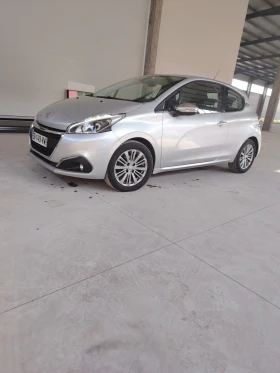 Peugeot 208 1600 Blue HDI, снимка 3
