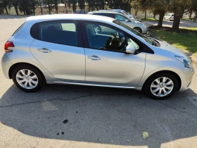 Peugeot 208, снимка 12