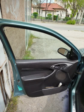 Ford Focus Лек автомобил, снимка 4