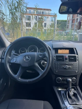 Mercedes-Benz C 220, снимка 8