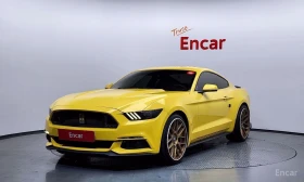 ������ Ford Mustang