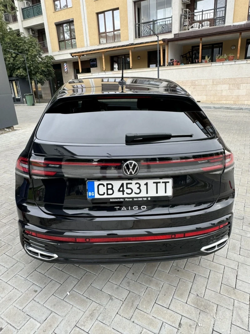 VW Taigo R Line  DSG  панорама с лизинг, снимка 4 - Автомобили и джипове - 47387227