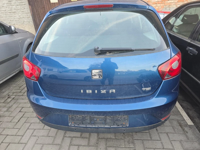 Seat Ibiza АВТОМАТ, снимка 2 - Автомобили и джипове - 47362102