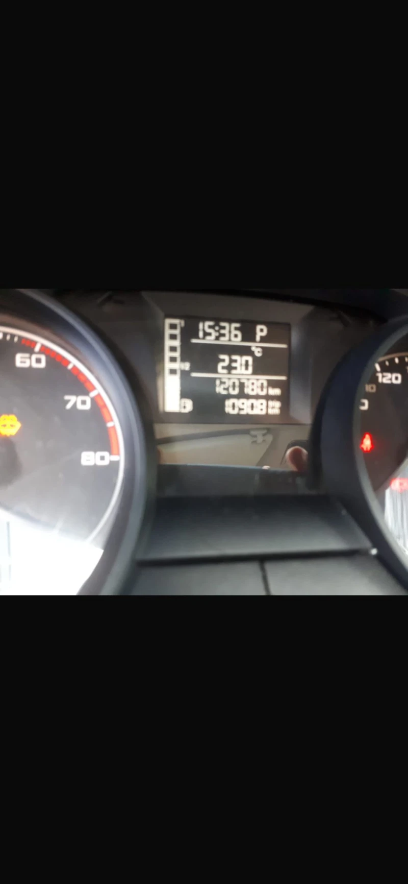 Seat Ibiza АВТОМАТ, снимка 6 - Автомобили и джипове - 47362102