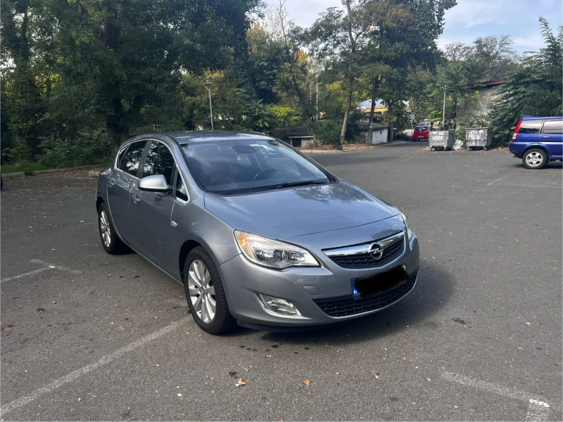 Opel Astra 1.7 CDTI, снимка 1 - Автомобили и джипове - 47471451