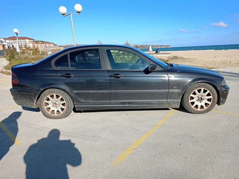 BMW 320 320D, снимка 4 - Автомобили и джипове - 48825650