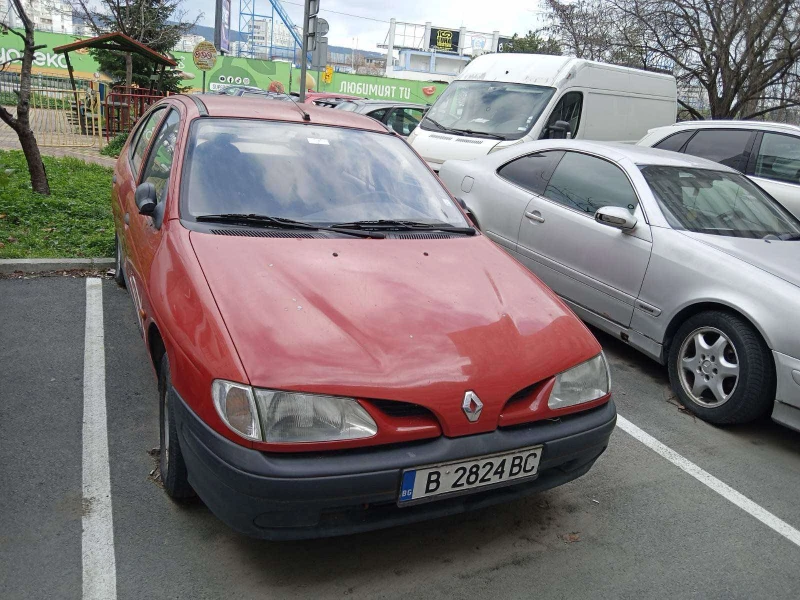 Renault Megane, снимка 1 - Автомобили и джипове - 49367571