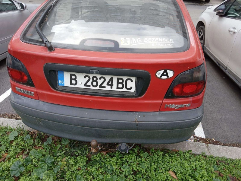 Renault Megane, снимка 2 - Автомобили и джипове - 49367571