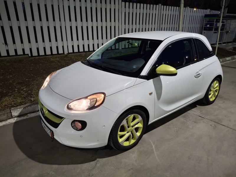 Opel Adam, снимка 2 - Автомобили и джипове - 49427021