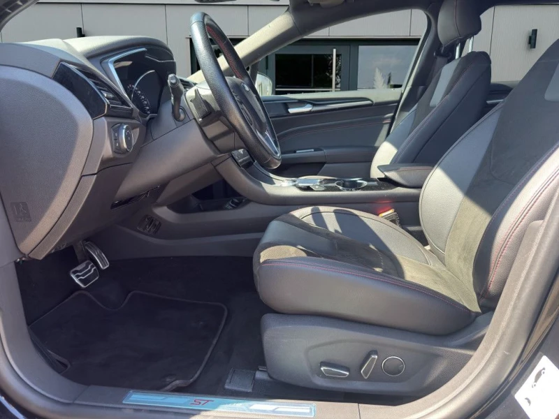 Ford Mondeo TURNIER/2.0/150HP/ST-LINE/ECOBLUE/CAM/PARKASS/213f, снимка 5 - Автомобили и джипове - 50726991