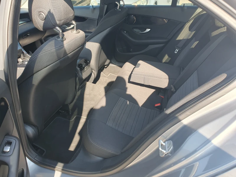 Mercedes-Benz C 220 2.2cdi Bluetec, снимка 8 - Автомобили и джипове - 51464604