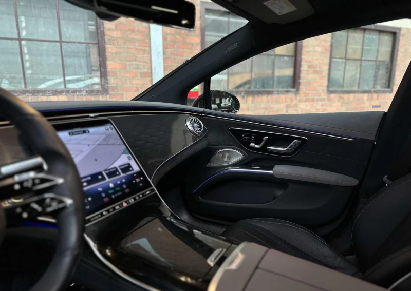 Mercedes-Benz EQS 450+ /AMG-LINE/333HP/PANO/CAM/MEMO/BURM/336gpr, снимка 10 - Автомобили и джипове - 51749155