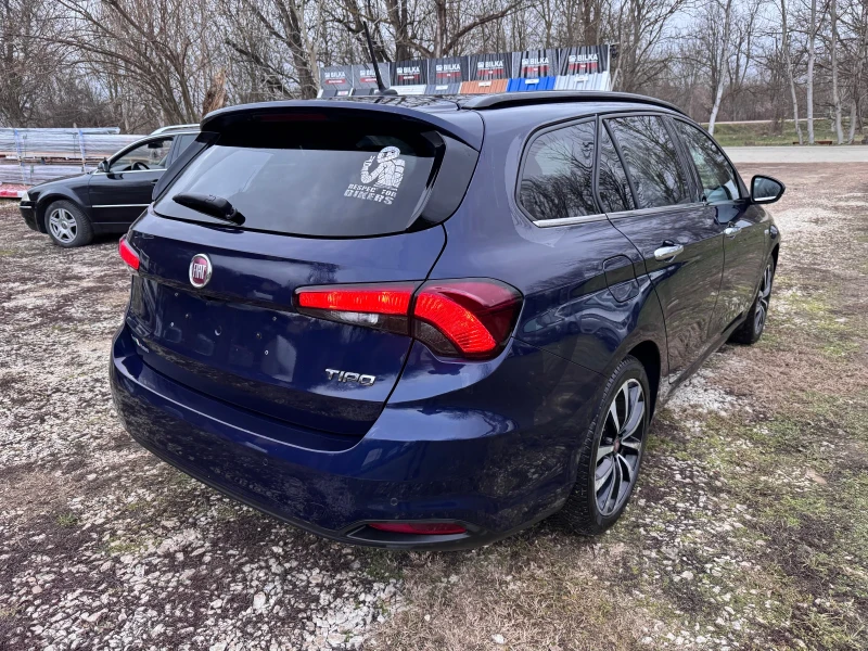 Fiat Tipo 1.4 i / NAVI / LED / 166000 km., снимка 4 - Автомобили и джипове - 52868497