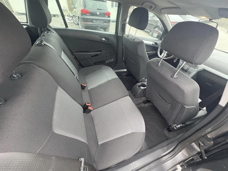 Opel Astra Екофлекс, снимка 13 - Автомобили и джипове - 52886488