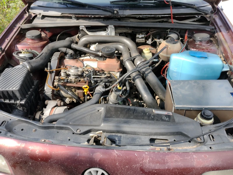 VW Passat, снимка 6 - Автомобили и джипове - 53418995