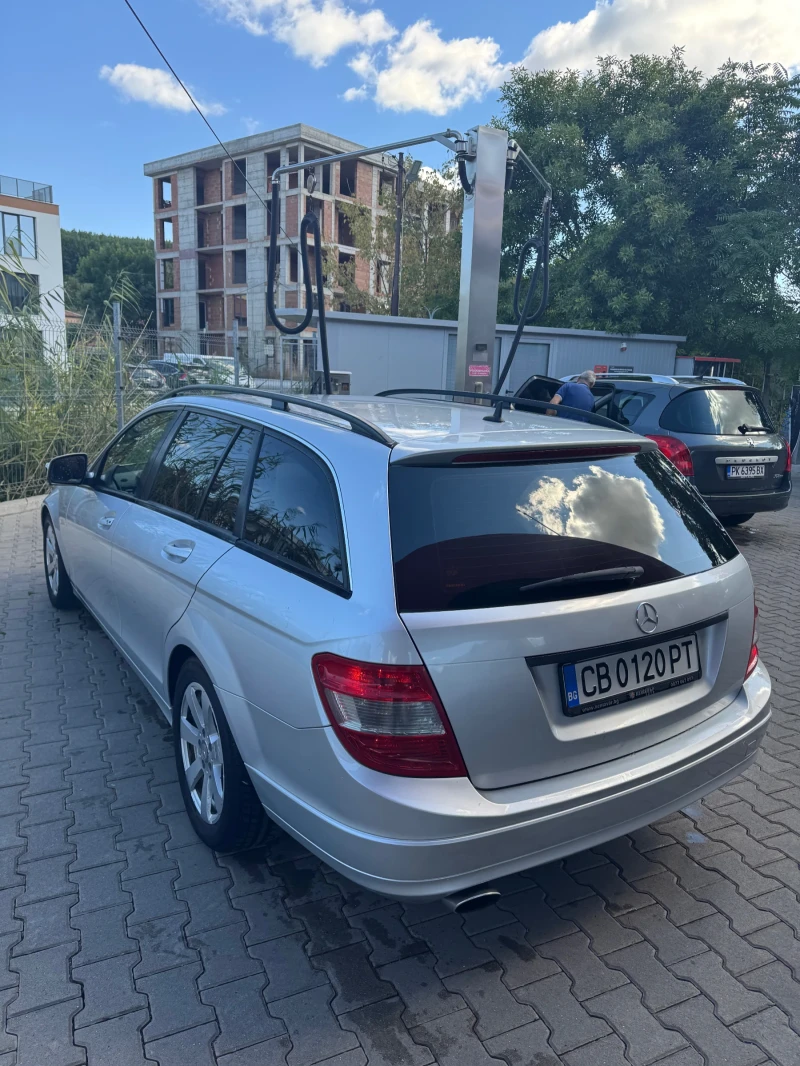 Mercedes-Benz C 220, снимка 5 - Автомобили и джипове - 53473906