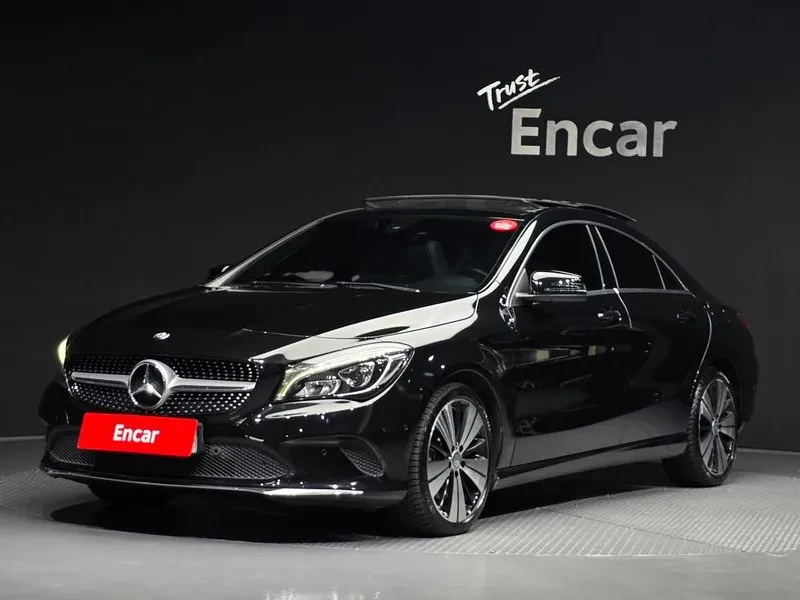 Mercedes-Benz CLA 250 4MATIC - САМО 30% АВАНС