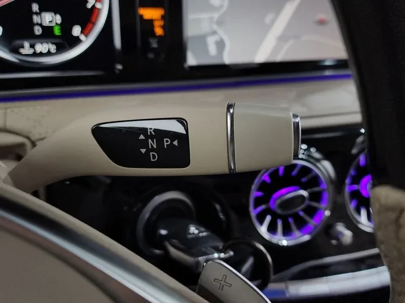 Mercedes-Benz S 600  Maybach , снимка 9 - Автомобили и джипове - 56623144
