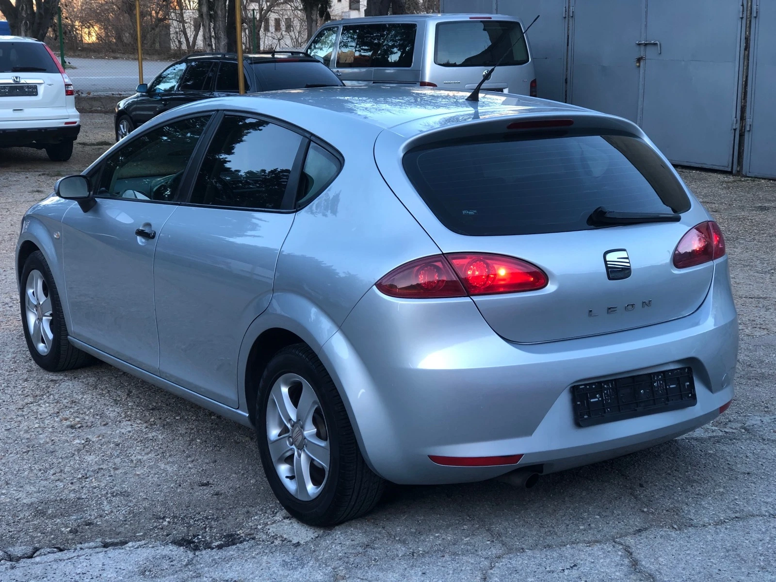 Seat Leon 1.9TDI-90k.c-ИТАЛИЯ! - изображение 10