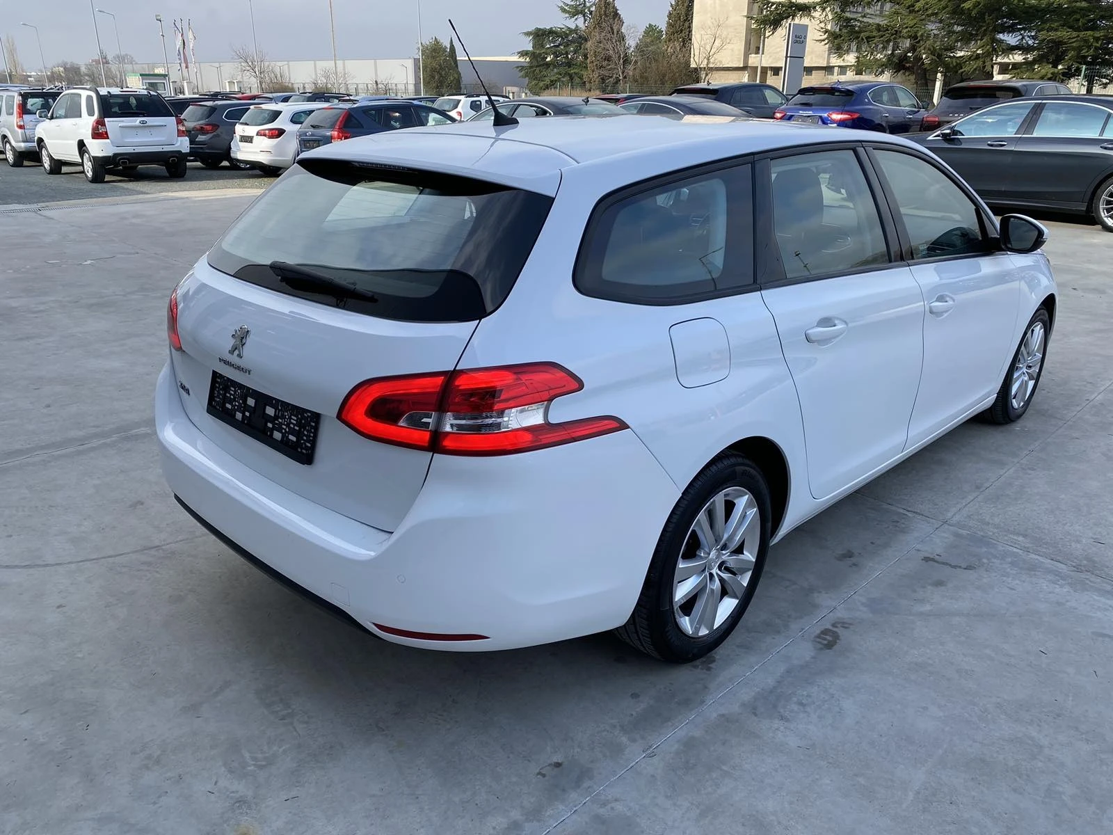 Peugeot 308 1.5*102ps*145хл.км*НАВИГАЦИЯ*УНИКАТ* - изображение 5