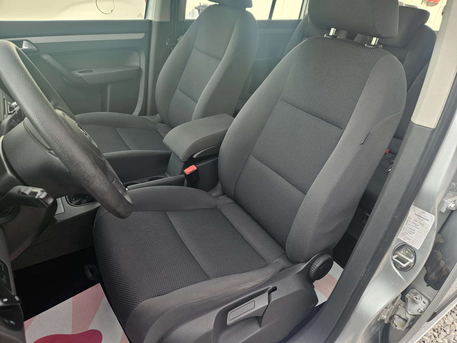 VW Touran 1.2I TSI 108000km - изображение 8