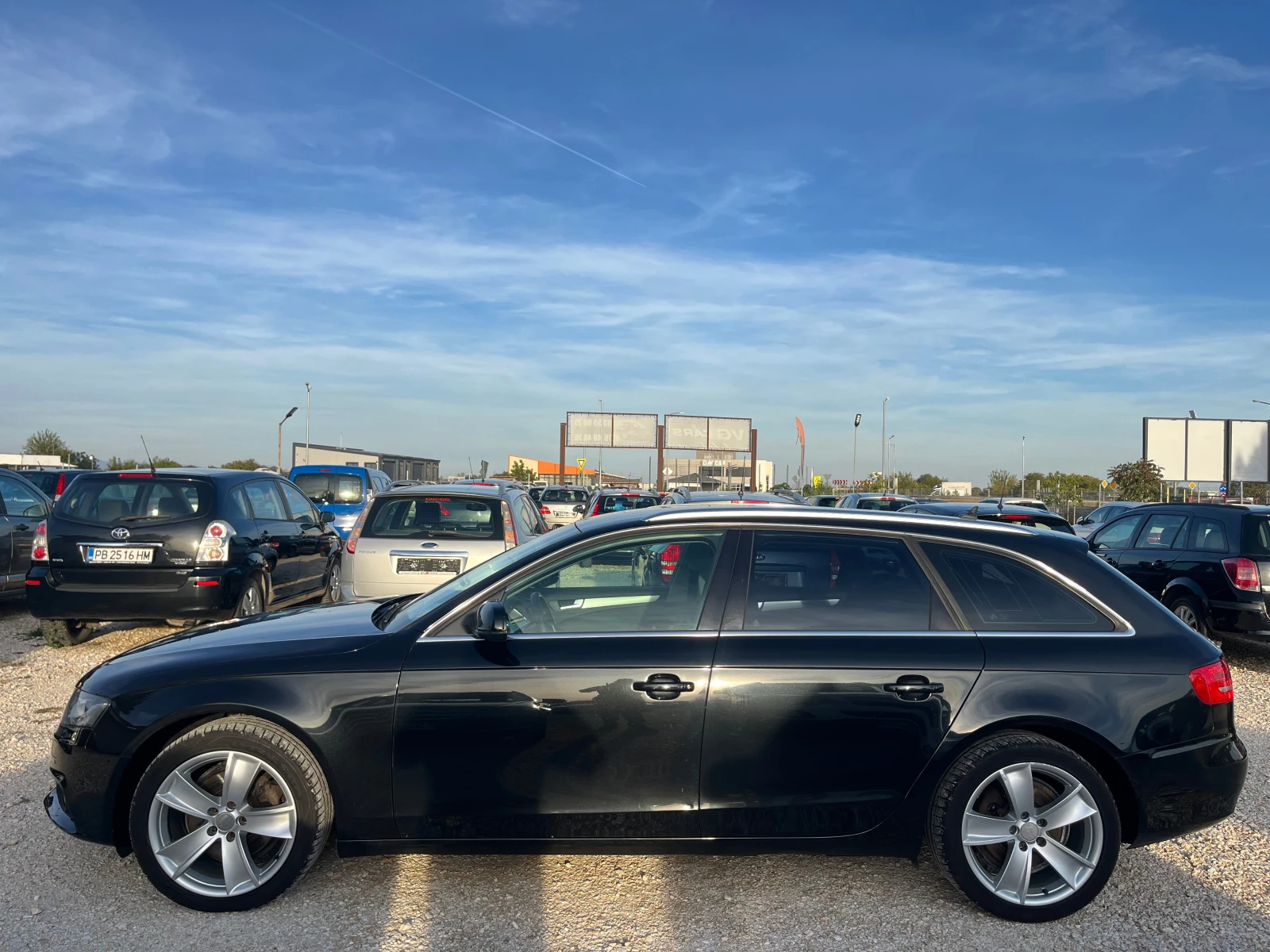 Audi A4 2.0TDI-143к.с., ЛИЗИНГ - изображение 8