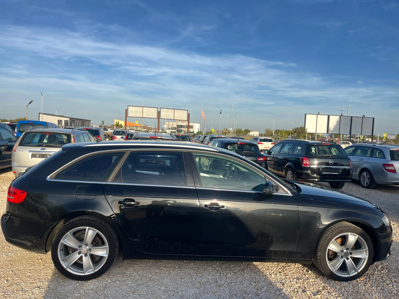 Audi A4 2.0TDI-143к.с., ЛИЗИНГ - изображение 7