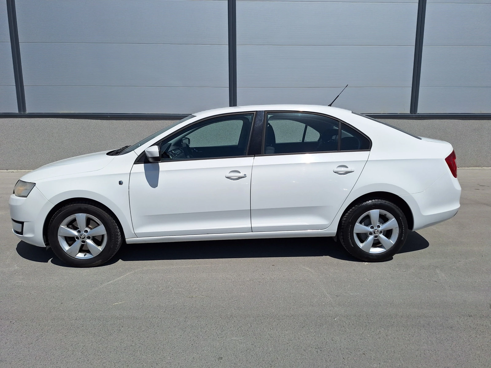 Skoda Rapid 1.6TDI - изображение 3