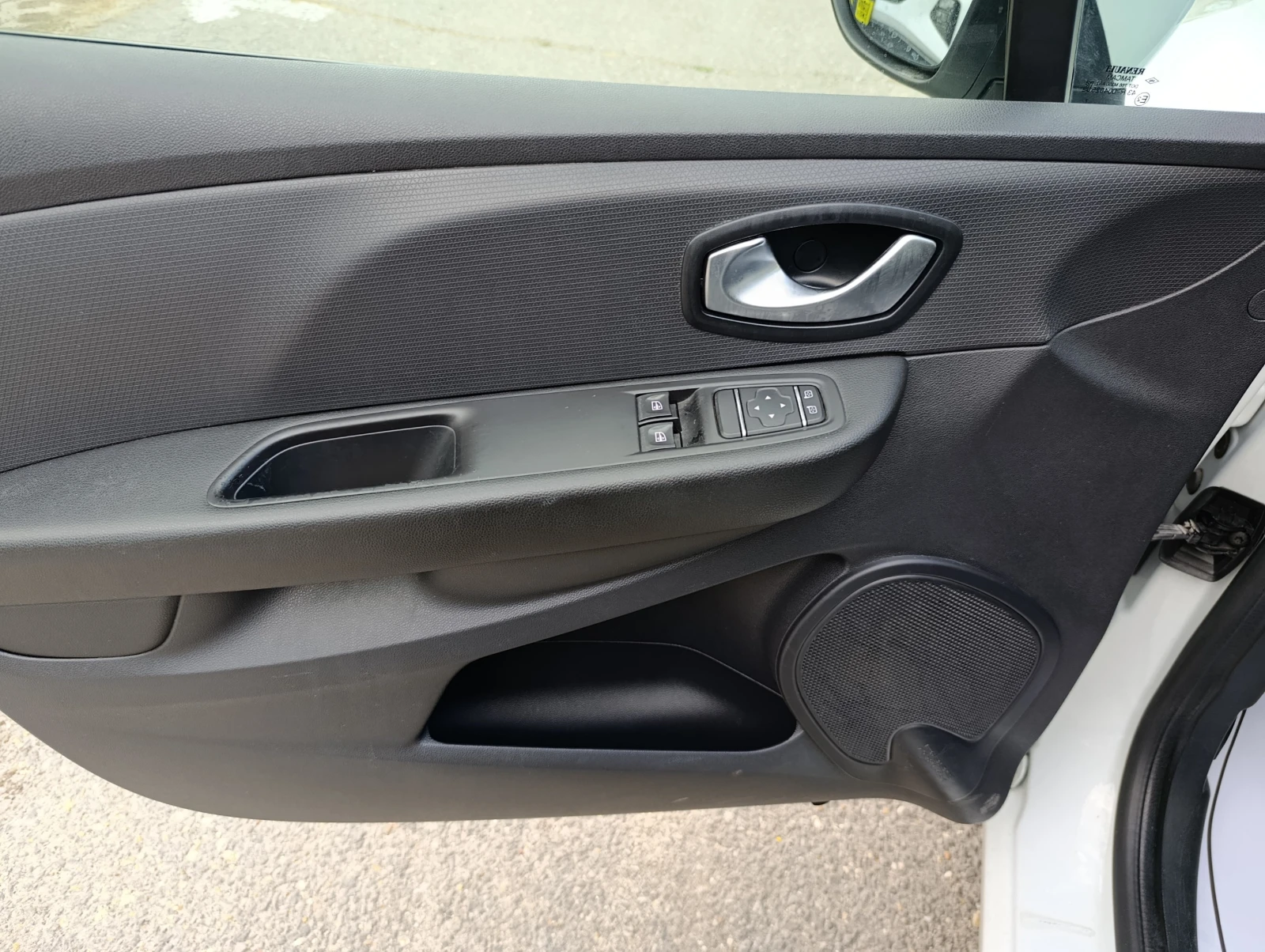 Renault Clio Grandtour 1.5 dCi - изображение 10