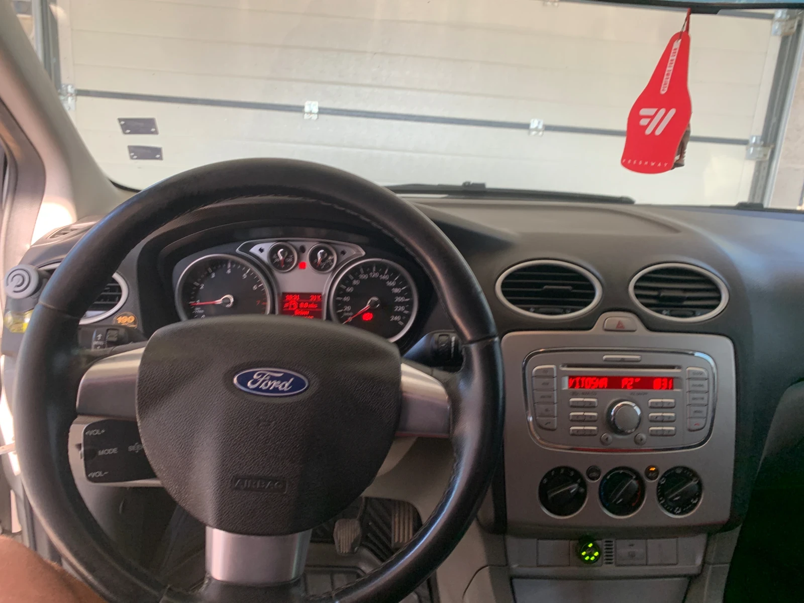 Ford Focus Бензин / Газ - изображение 6