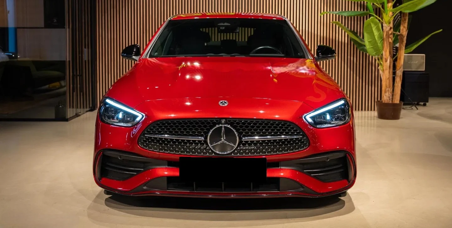 Mercedes-Benz C 300 d AMG Line - изображение 2