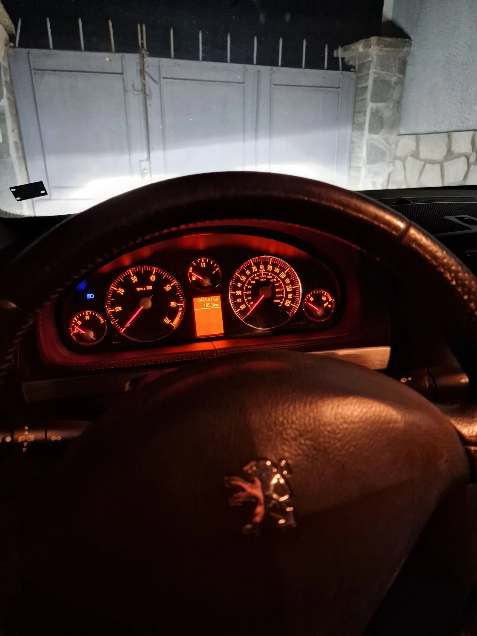 Peugeot 407 Peugeot 407 coupe  2.2i 163./    | Mobile.bg   17