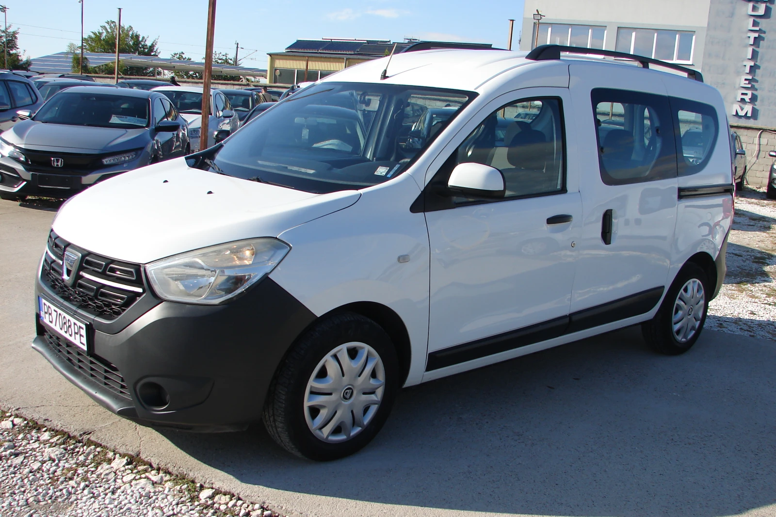 Dacia Dokker 1.5 DCI  NAVI - изображение 3