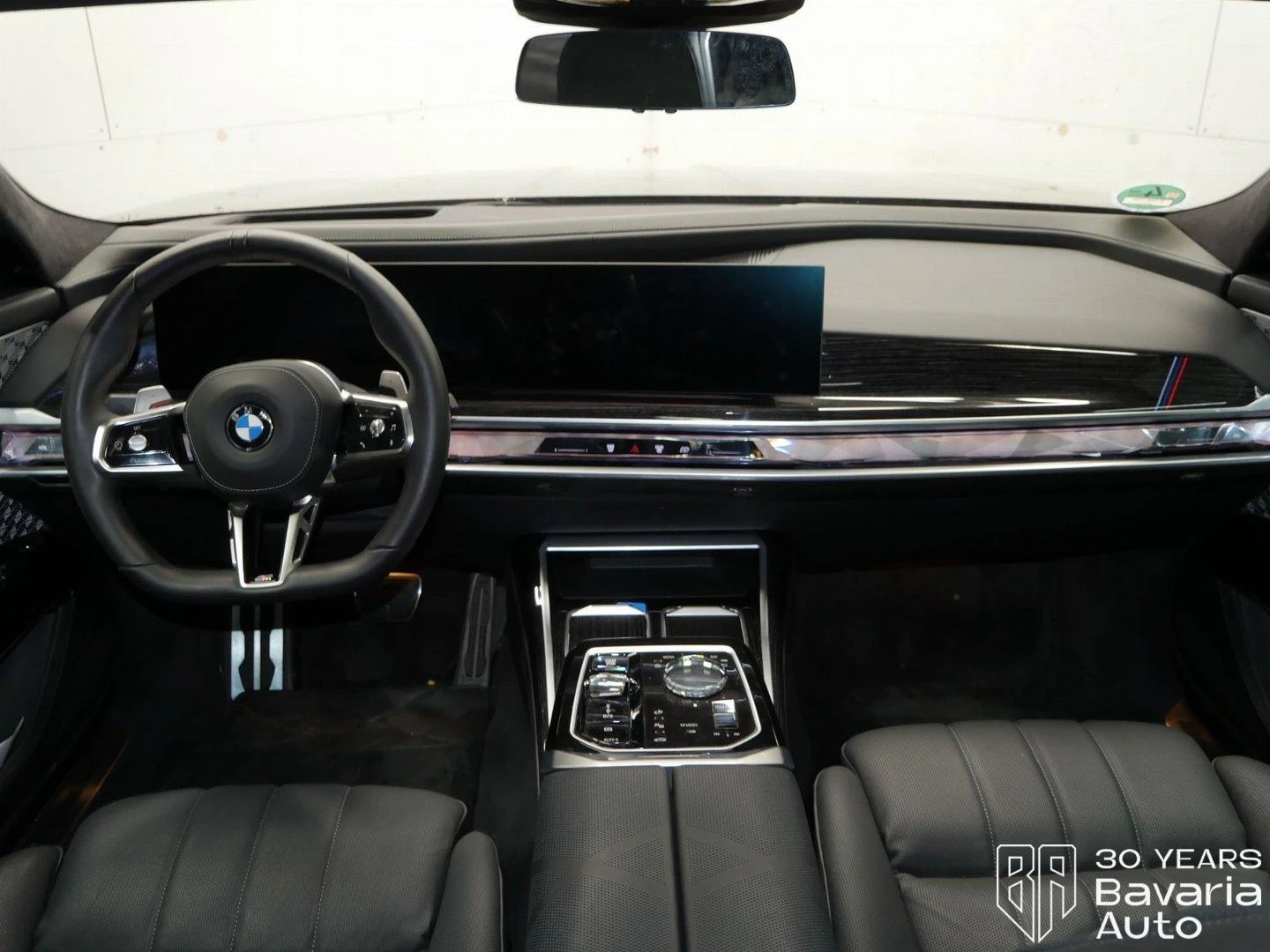 BMW 740 d xDrive M Sport Paket Sportautomatic - изображение 6