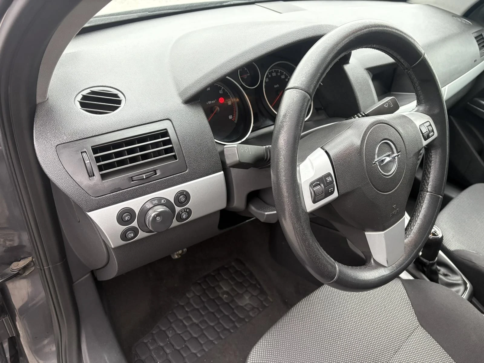 Opel Astra �������� | Mobile.bg � ����������� 8