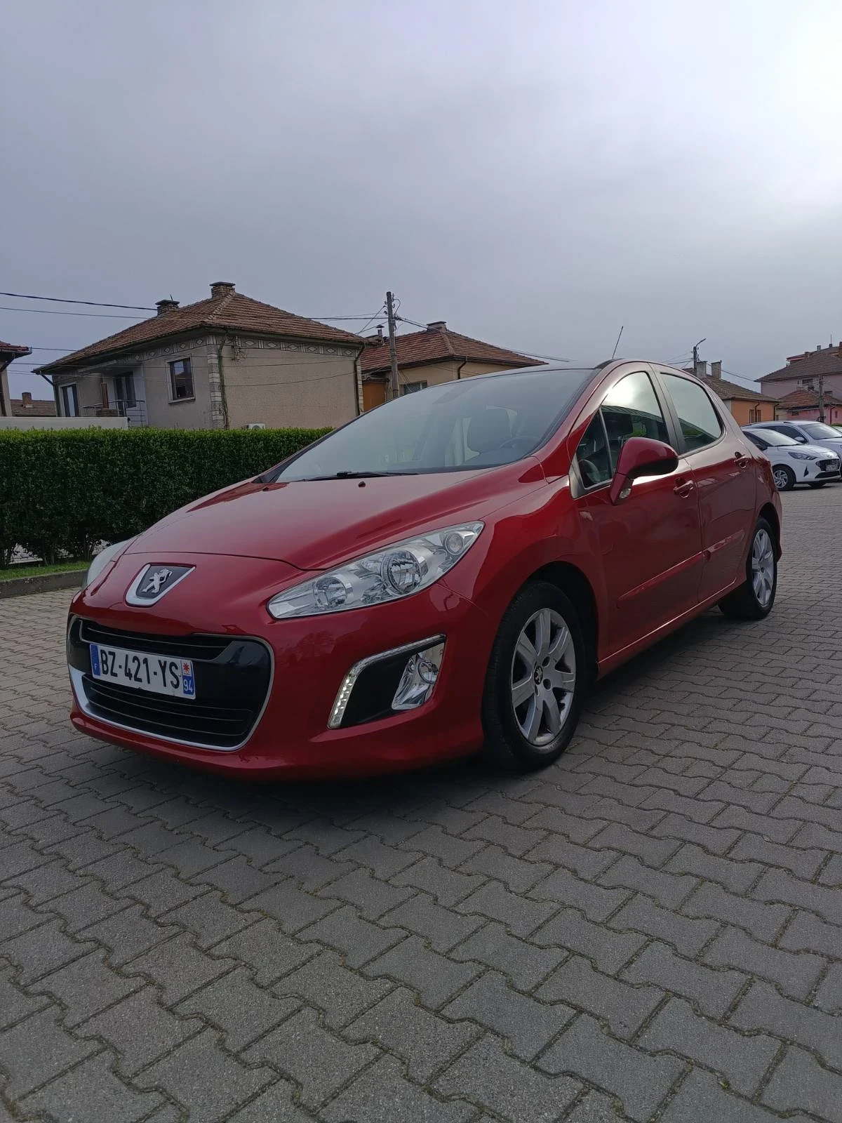 Peugeot 308 1600 e HDI, снимка 2 - Автомобили и джипове - 53238133