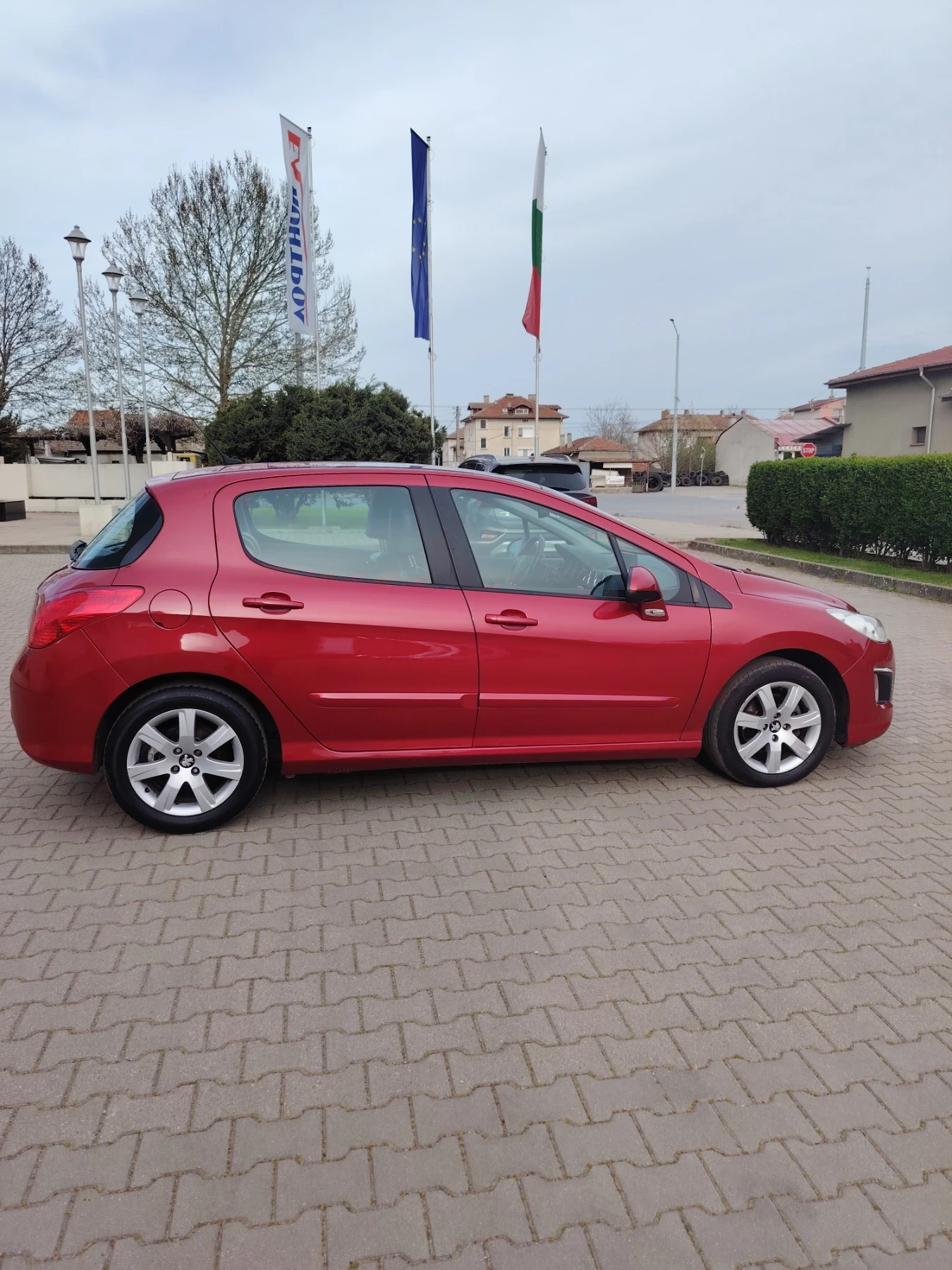 Peugeot 308 1600 e HDI, снимка 6 - Автомобили и джипове - 53238133