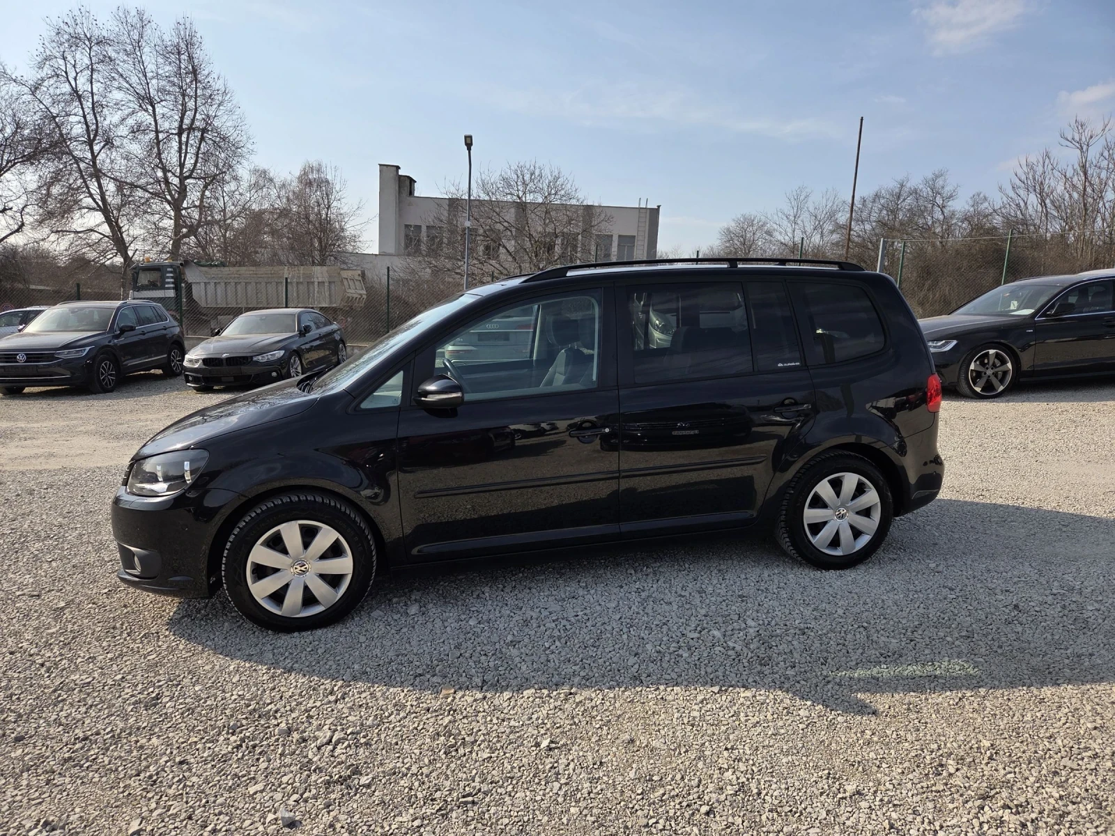 VW Touran 1.6 TDI 105�.� NAVI 7����� | Mobile.bg � ����������� 3