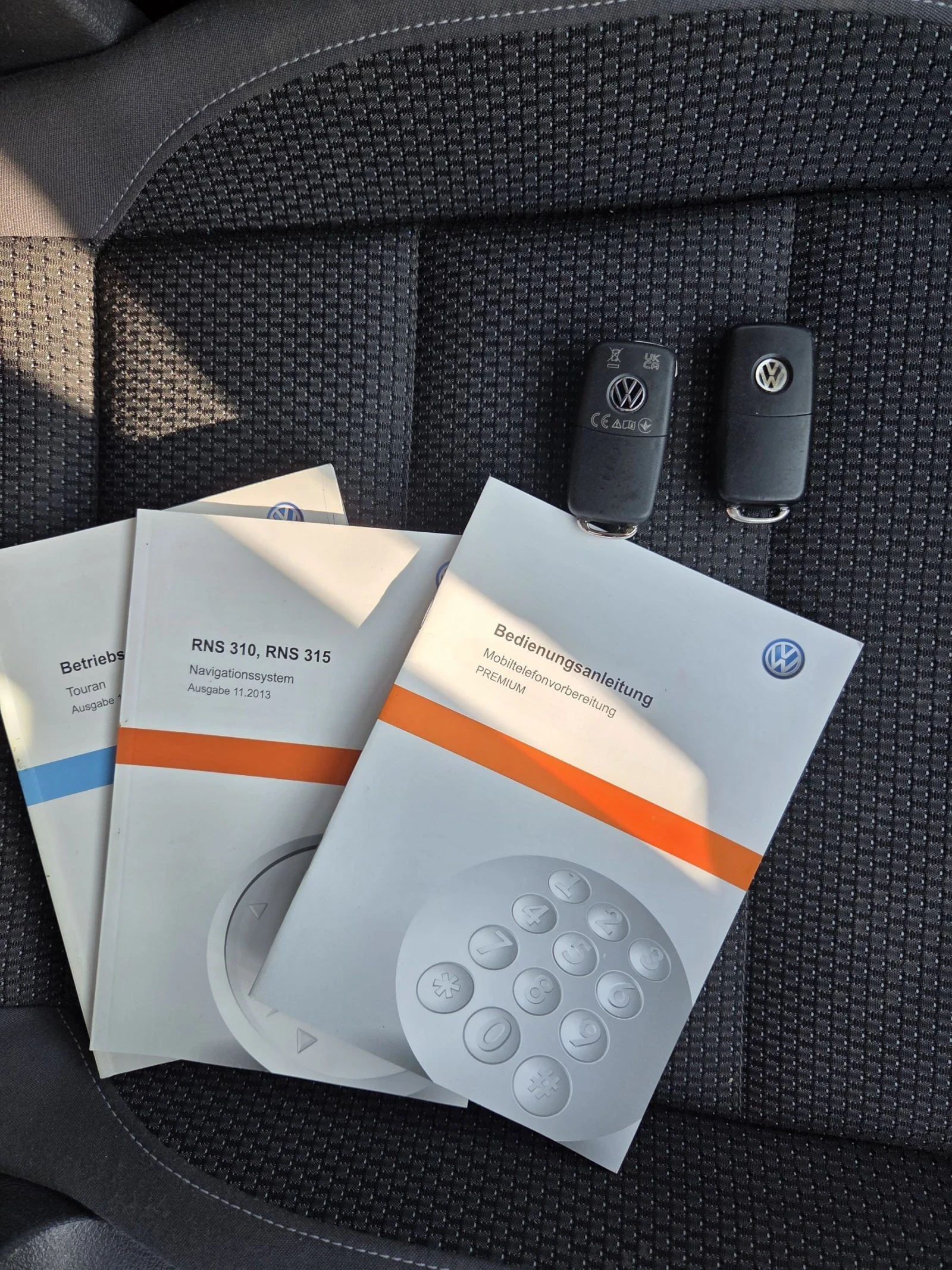 VW Touran 1.6 TDI 105�.� NAVI 7����� | Mobile.bg � ����������� 16