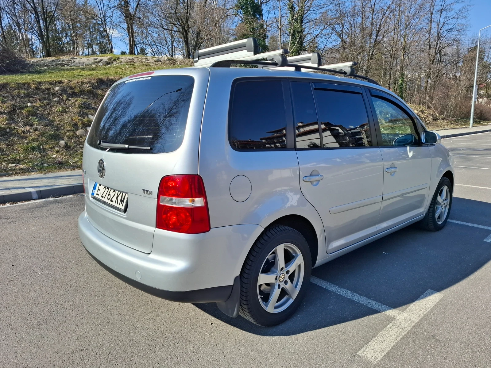VW Touran 1.9 TDI 101кс, снимка 7 - Автомобили и джипове - 53858718