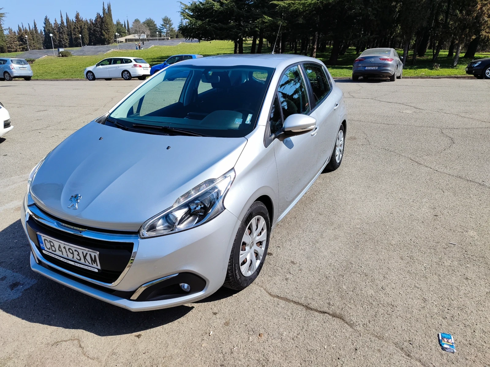 Peugeot 208, снимка 15 - Автомобили и джипове - 53878926