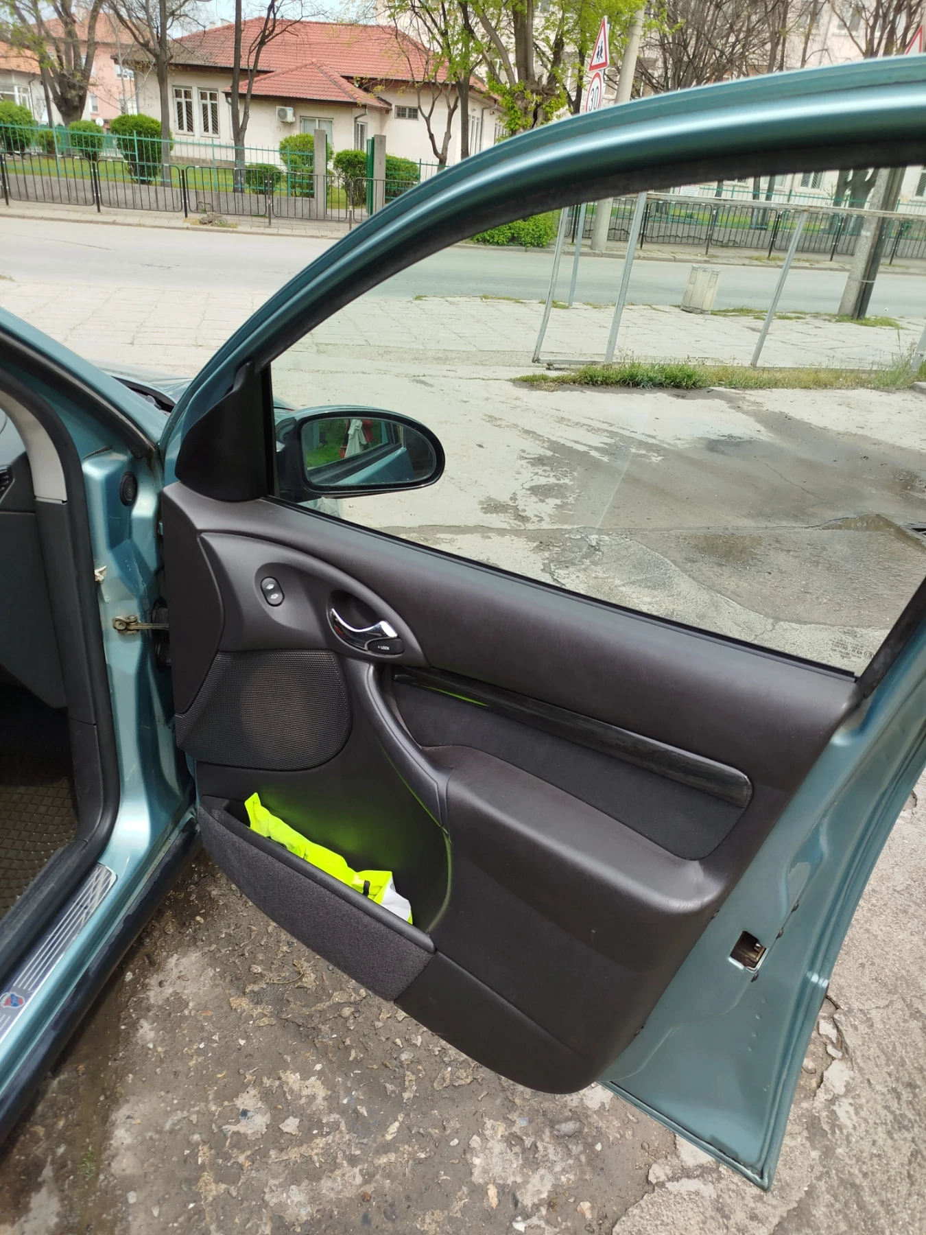 Ford Focus Лек автомобил, снимка 5 - Автомобили и джипове - 54220169