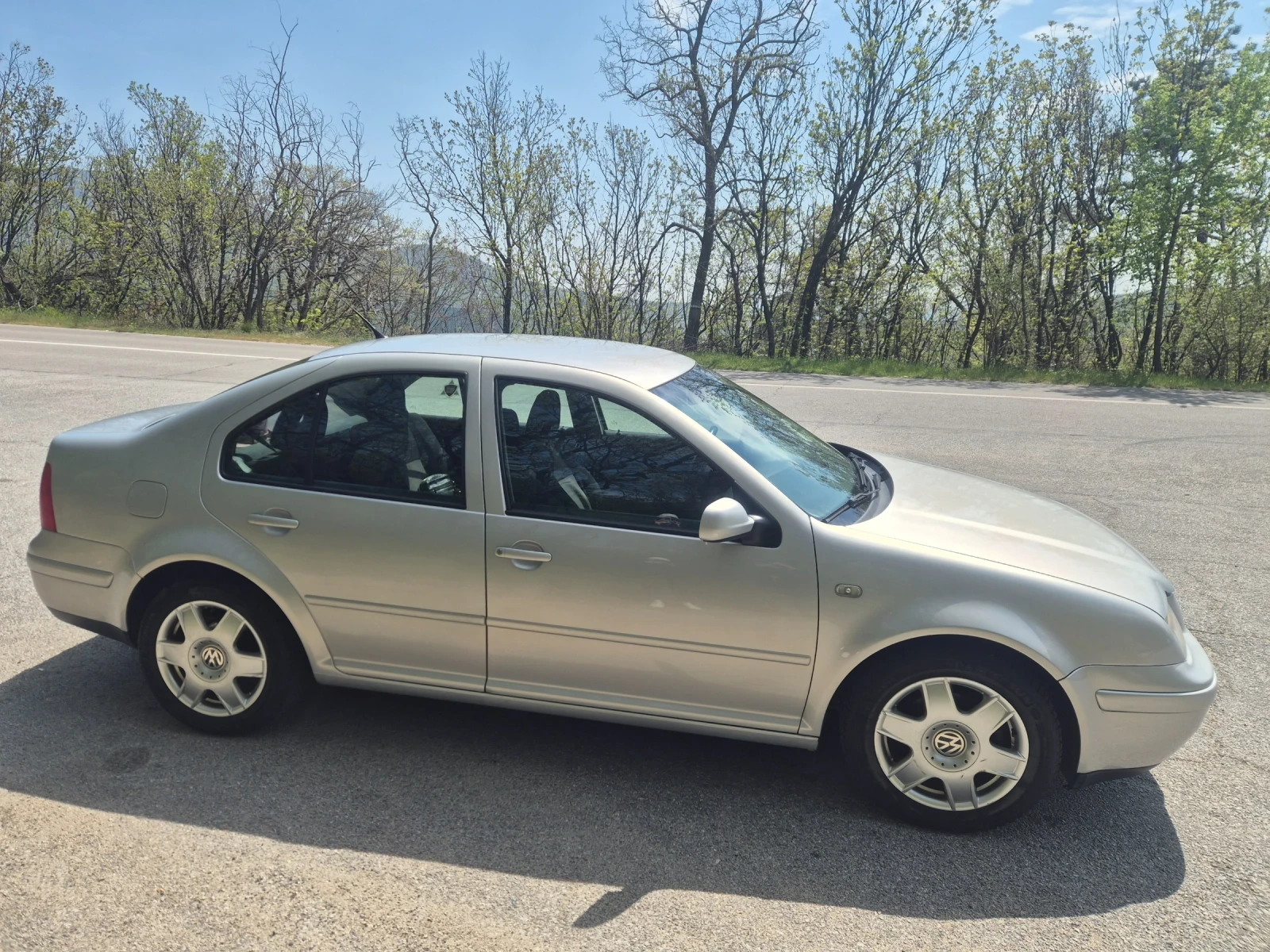 VW Bora, снимка 12 - Автомобили и джипове - 54258676