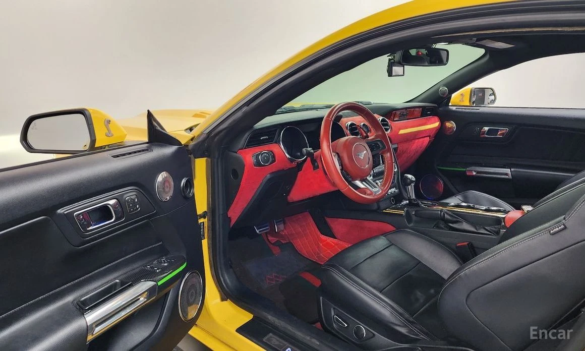 Ford Mustang, снимка 10 - Автомобили и джипове - 54324010