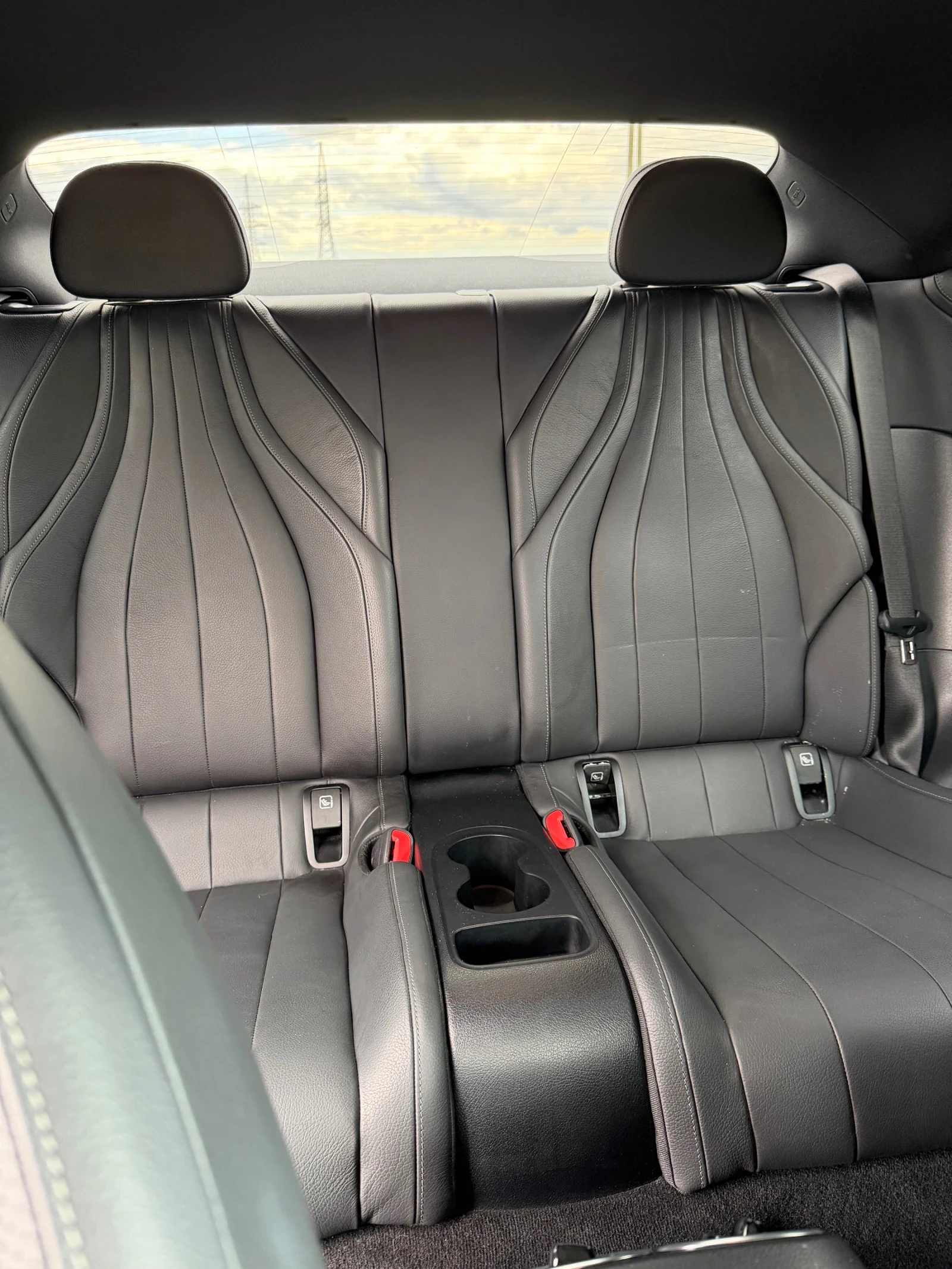 Mercedes-Benz CLE 450 Amg каско Армеец / full extras , снимка 9 - Автомобили и джипове - 54398909