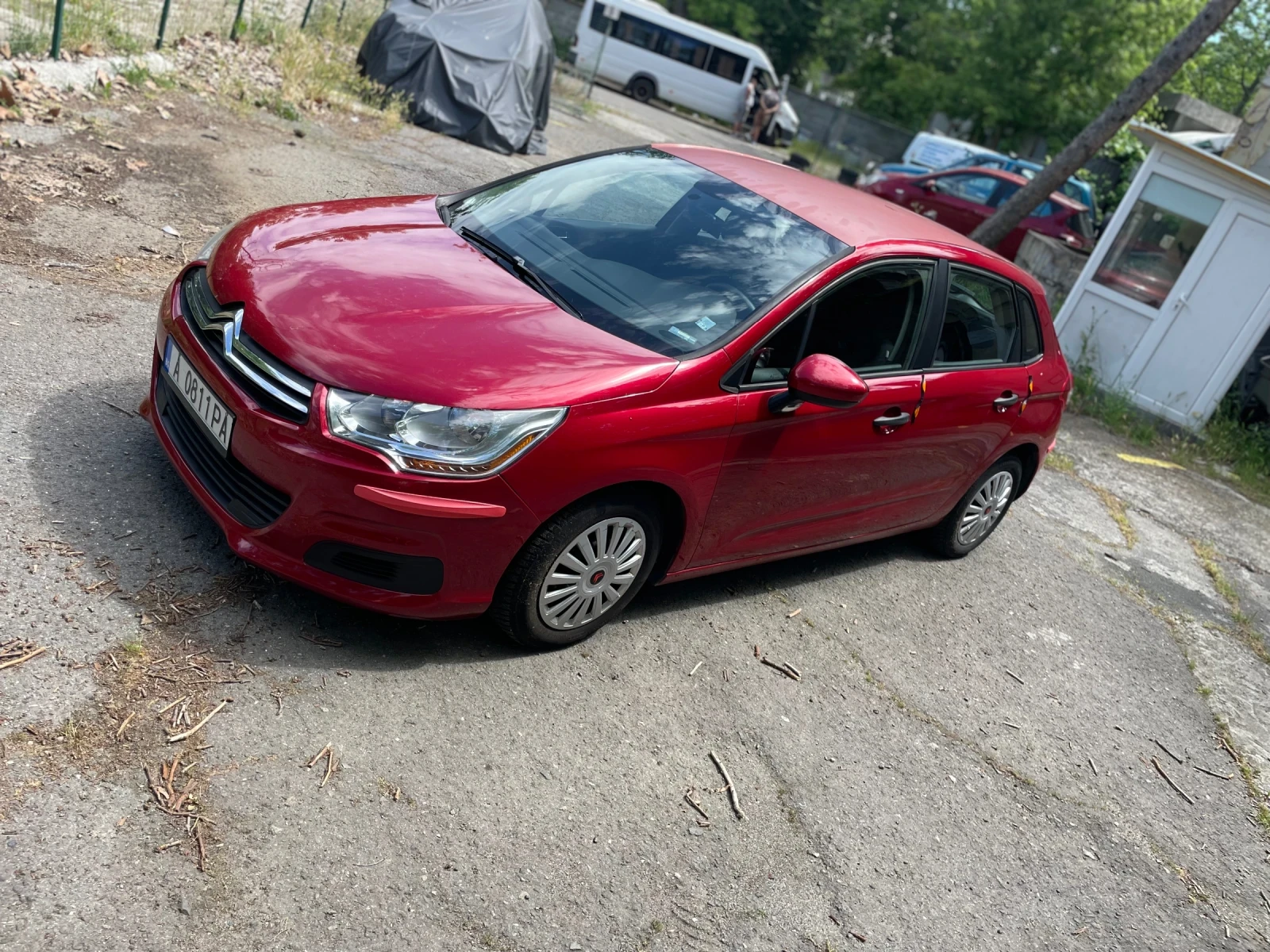 Citroen C4 1.4, снимка 2 - Автомобили и джипове - 54725493