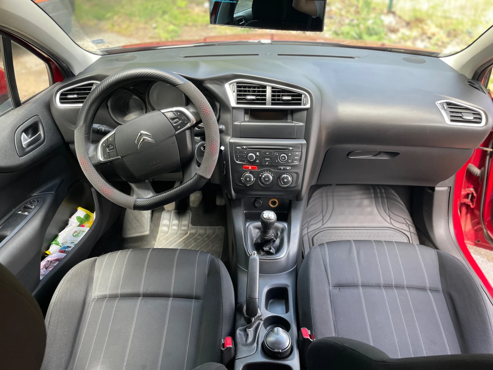 Citroen C4 1.4, снимка 15 - Автомобили и джипове - 54725493