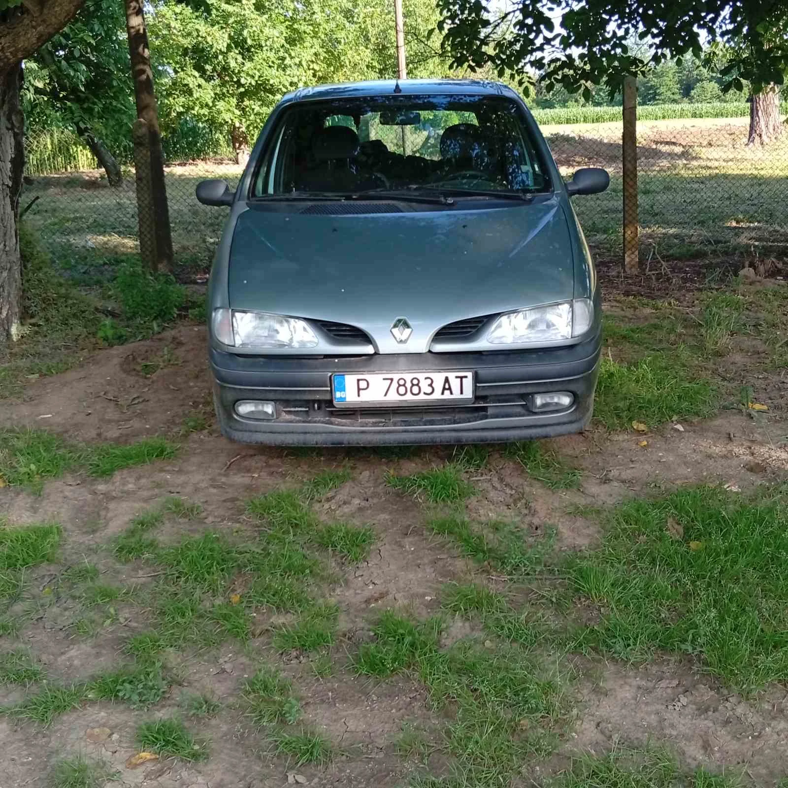 Renault Megane, снимка 3 - Автомобили и джипове - 54948306