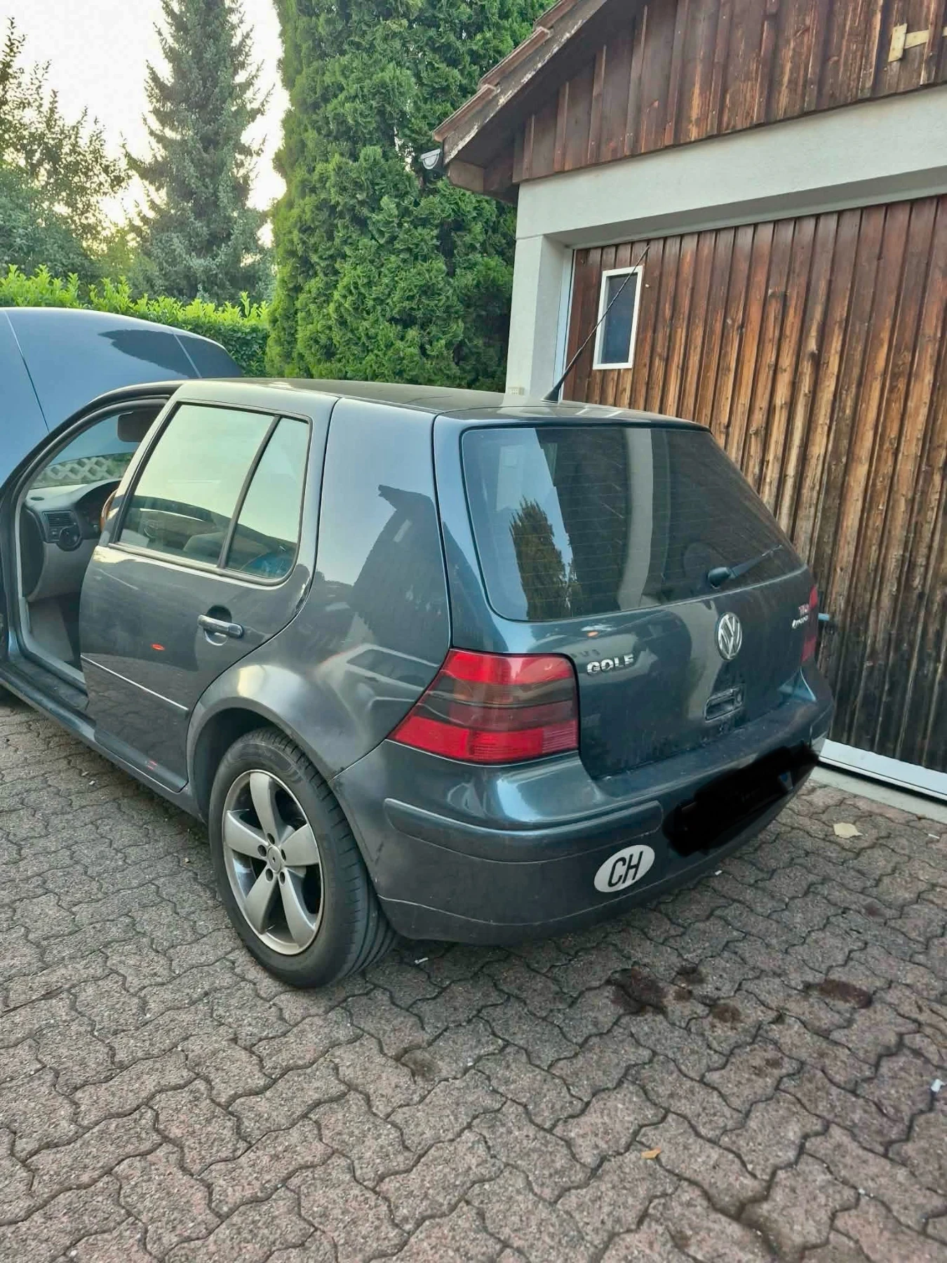 VW Golf, снимка 2 - Автомобили и джипове - 55355101